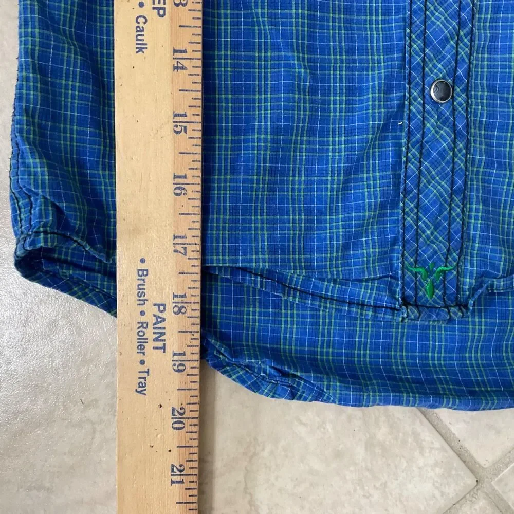 Wrangler Pearl Snap Western Shirt Youth boys size M 29” chest Blue plaid